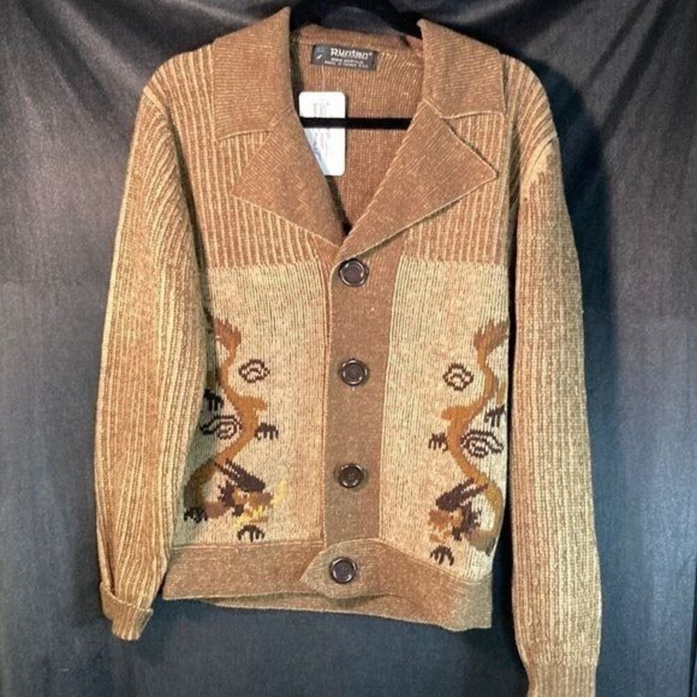 Vintage 70’s Puritan dragon cardigan. L. 42” chest. Acrylic made in Taiwan D103